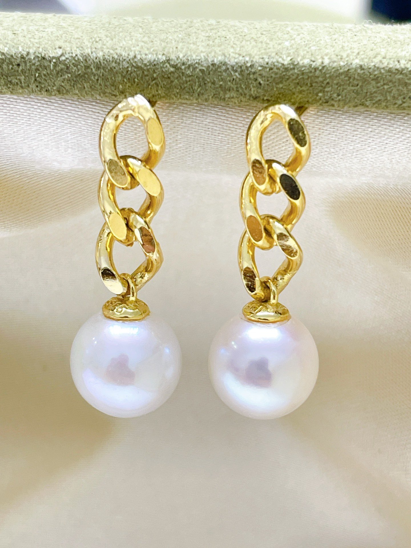 Freshwater Pearl Earrings E280 - image 1 Freshwater Pearl Earrings E280 - image 1